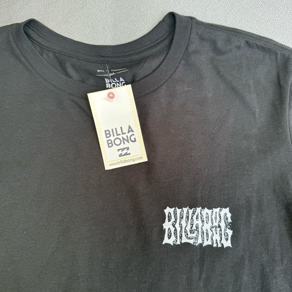 NWT Billabong Women’s Black Long Sleeve Cotton Crewneck T-Shirt Print Back M - Picture 3 of 5